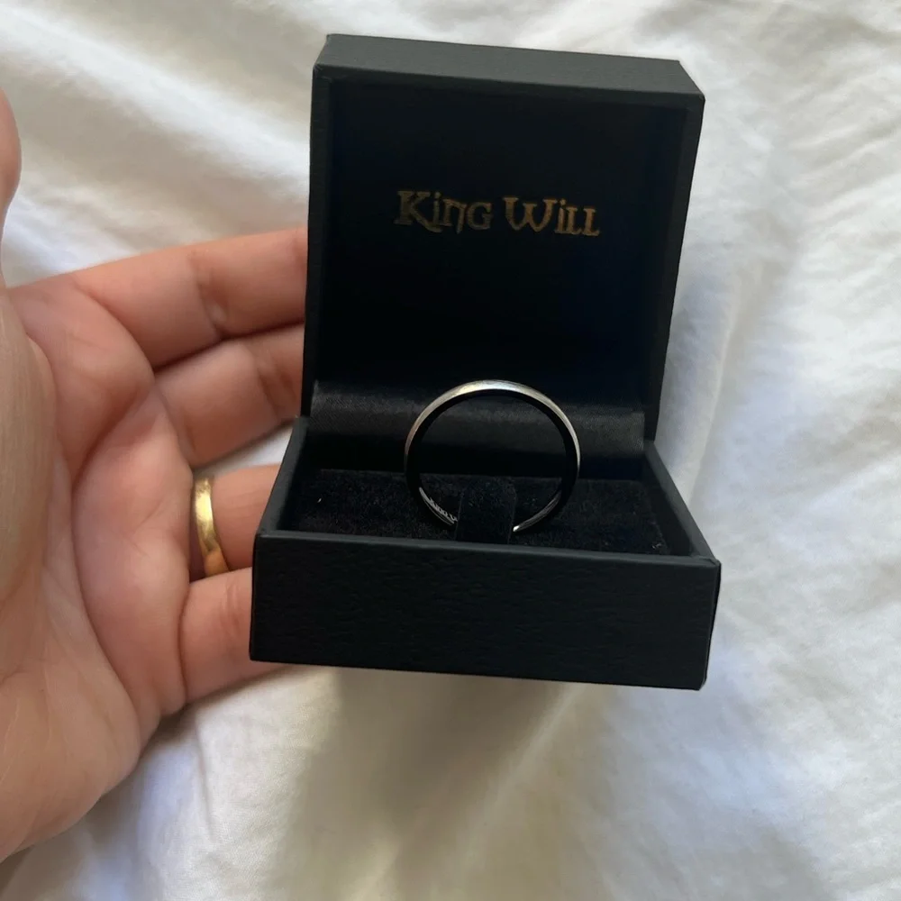 King Will Men’s Wedding Bands | Black | 11.5